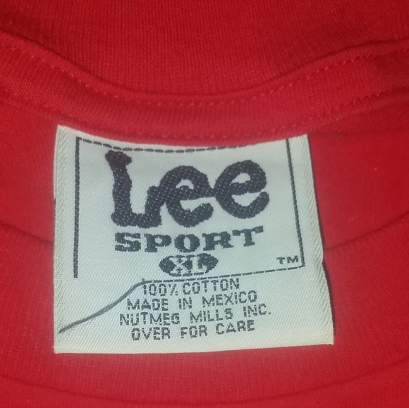 Vintage Mid 90s Chicago Bulls Embroidered shirt - Picture 2 of 6